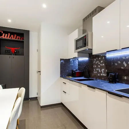 Magnificent Apartment - 2Br-6P - Republique-3